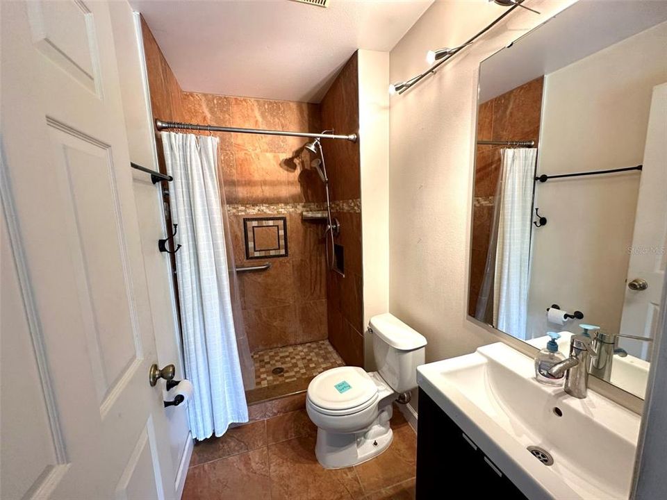 На продажу: $349,990 (3 спален, 2 ванн, 1158 Квадратных фут)