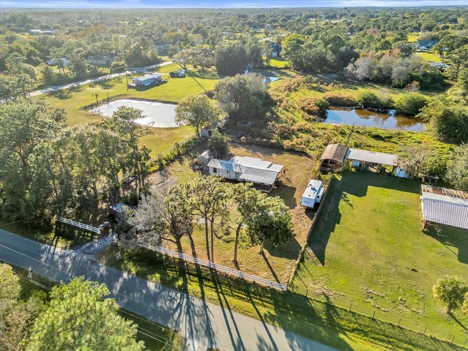 For Sale: $285,000 (3 beds, 1 baths, 992 Square Feet)