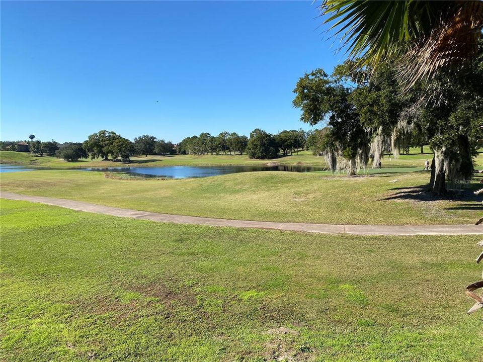 For Sale: $138,000 (1 beds, 1 baths, 678 Square Feet)