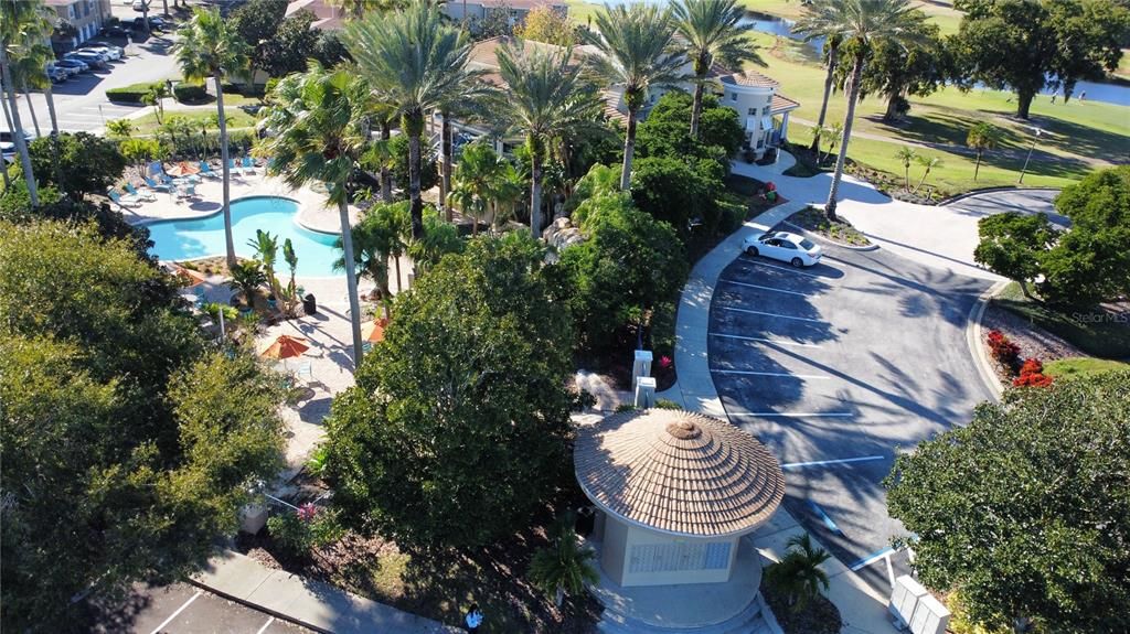 For Sale: $138,000 (1 beds, 1 baths, 678 Square Feet)