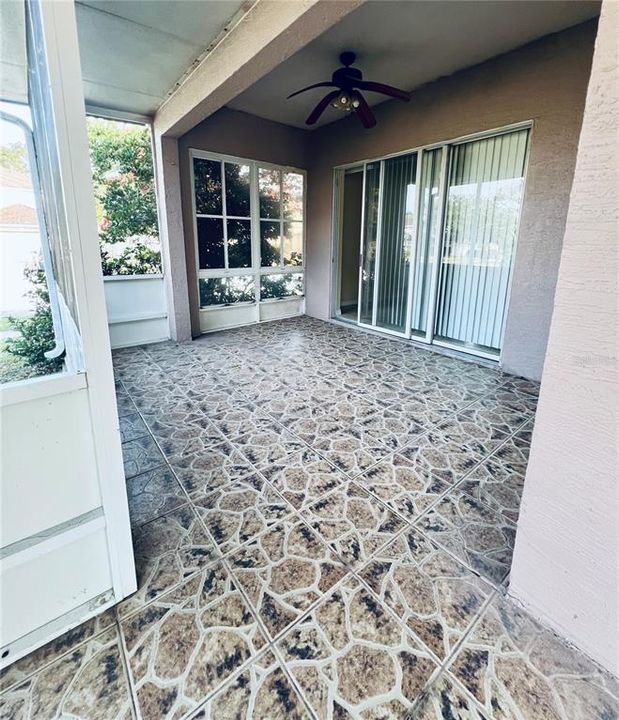 待售: $459,900 (3 贝兹, 2 浴室, 1992 平方英尺)