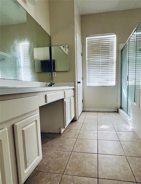 待售: $459,900 (3 贝兹, 2 浴室, 1992 平方英尺)