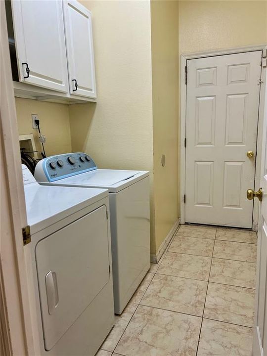 待售: $459,900 (3 贝兹, 2 浴室, 1992 平方英尺)