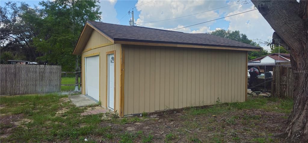 На продажу: $199,000 (3 спален, 2 ванн, 1104 Квадратных фут)