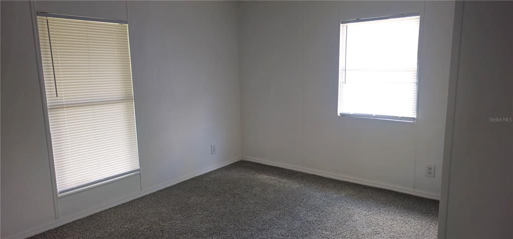 На продажу: $199,000 (3 спален, 2 ванн, 1104 Квадратных фут)