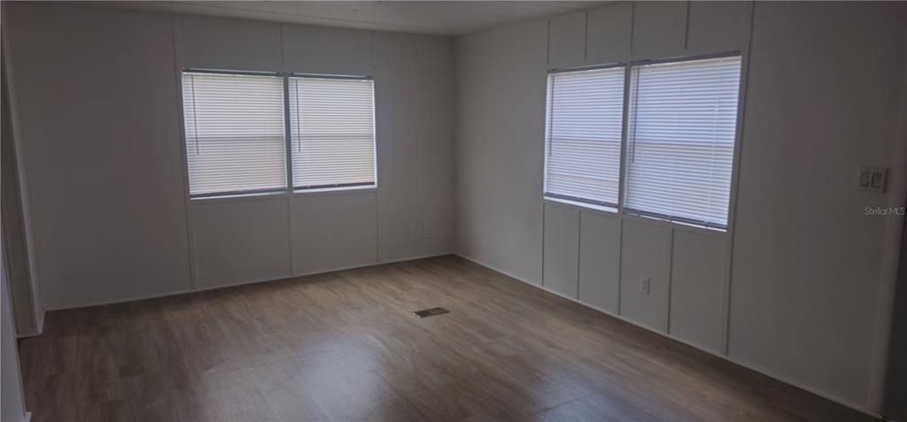 На продажу: $199,000 (3 спален, 2 ванн, 1104 Квадратных фут)