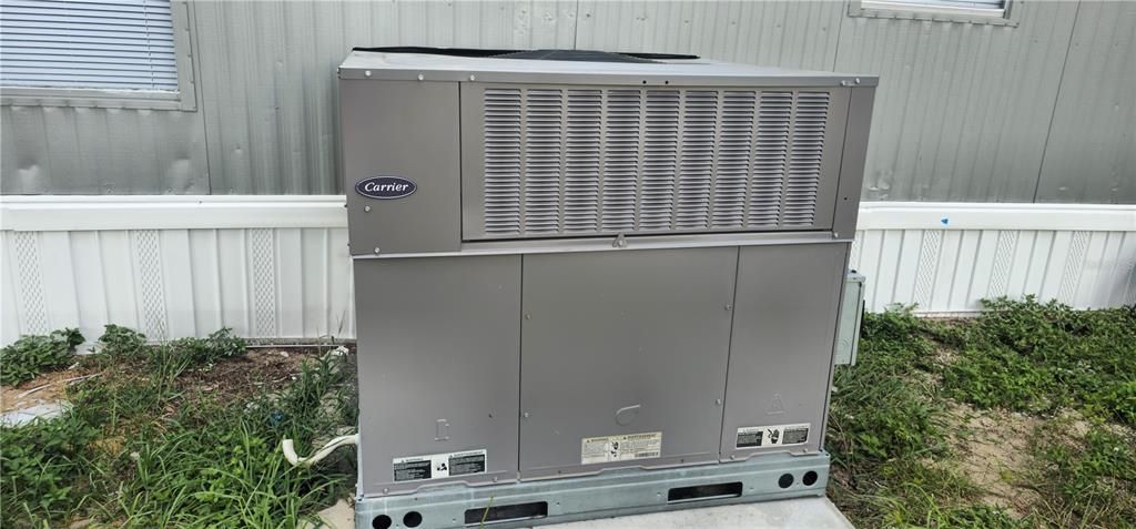 На продажу: $199,000 (3 спален, 2 ванн, 1104 Квадратных фут)