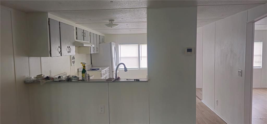 На продажу: $199,000 (3 спален, 2 ванн, 1104 Квадратных фут)