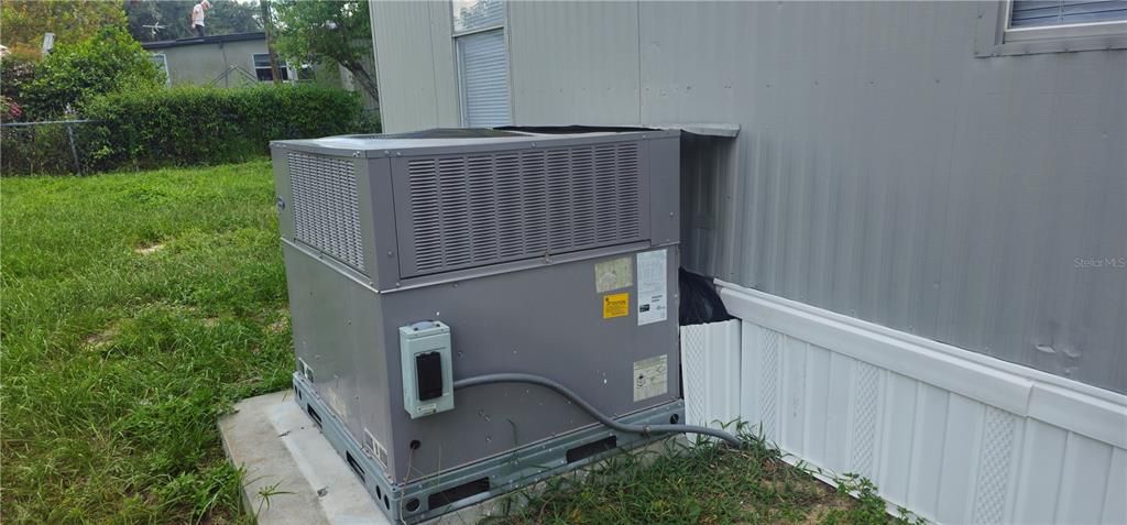 На продажу: $199,000 (3 спален, 2 ванн, 1104 Квадратных фут)