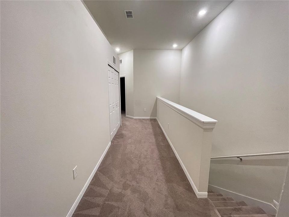 出租: $2,500 (3 贝兹, 2 浴室, 1717 平方英尺)