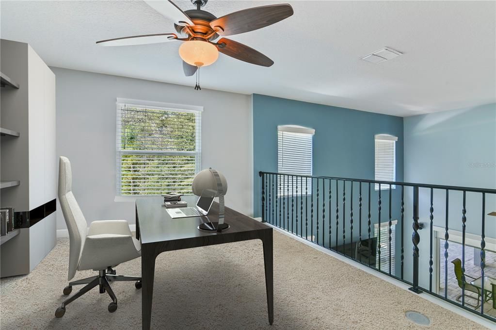 Под контрактом: $729,000 (4 спален, 3 ванн, 3221 Квадратных фут)