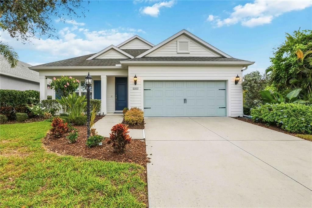 For Sale: $399,900 (3 beds, 2 baths, 1812 Square Feet)