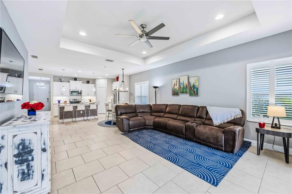 For Sale: $399,900 (3 beds, 2 baths, 1812 Square Feet)