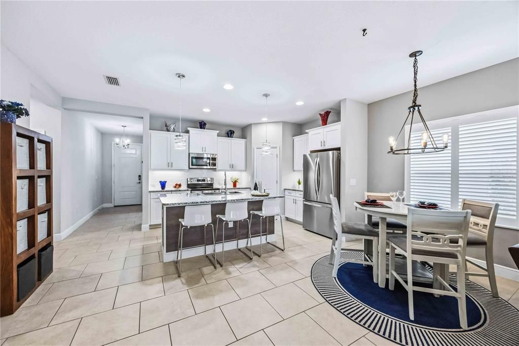 For Sale: $399,900 (3 beds, 2 baths, 1812 Square Feet)