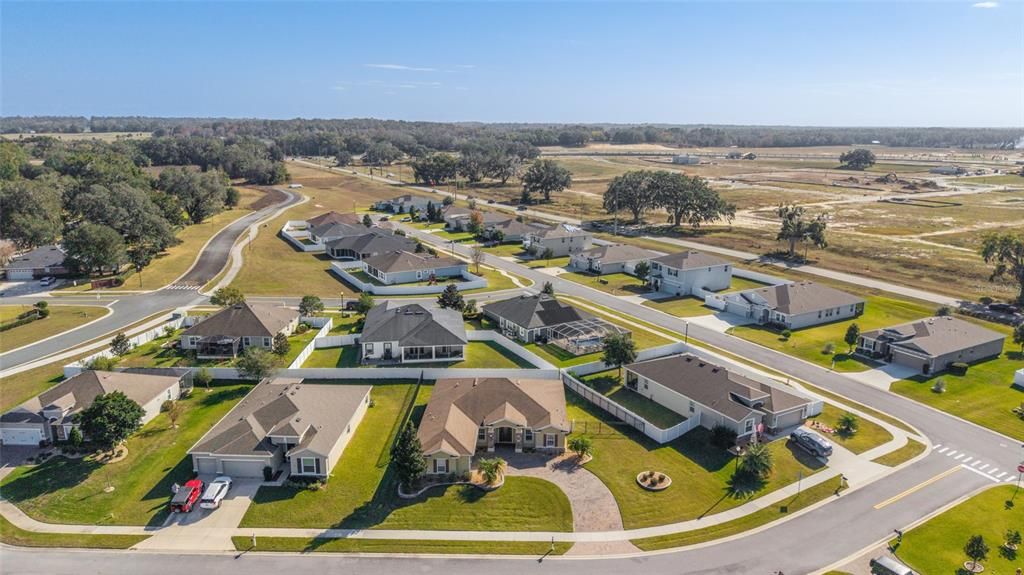 На продажу: $419,900 (3 спален, 3 ванн, 2592 Квадратных фут)