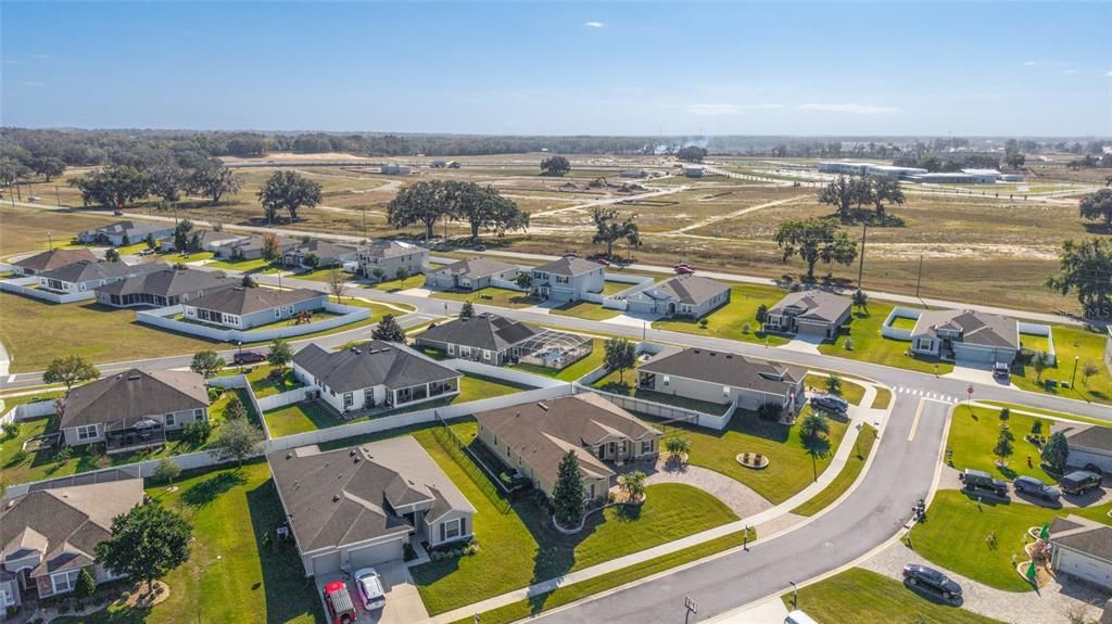 На продажу: $419,900 (3 спален, 3 ванн, 2592 Квадратных фут)