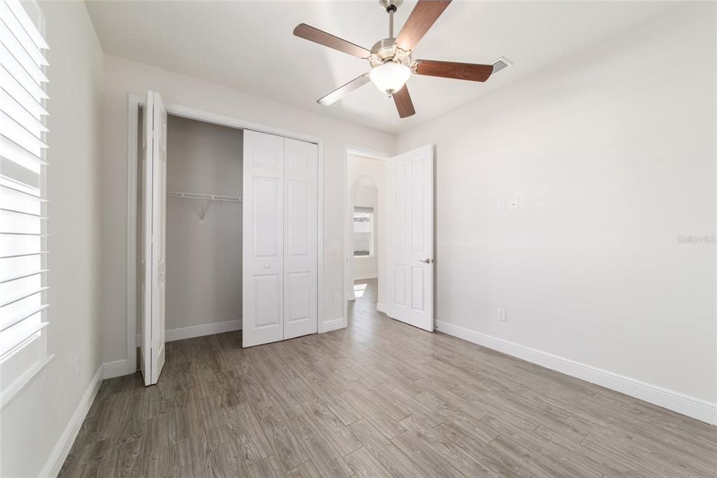 На продажу: $419,900 (3 спален, 3 ванн, 2592 Квадратных фут)