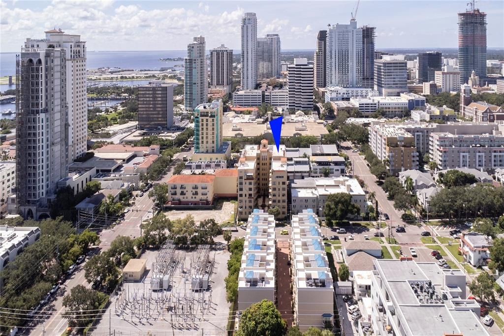 En Venta: $299,900 (1 camas, 1 baños, 634 Pies cuadrados)