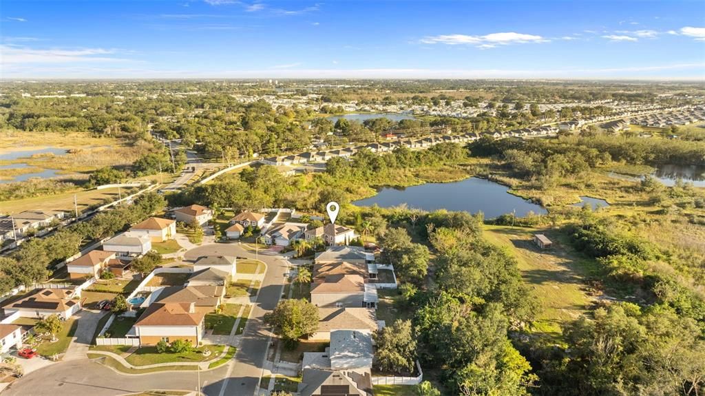 En Venta: $395,900 (4 camas, 2 baños, 3628 Pies cuadrados)