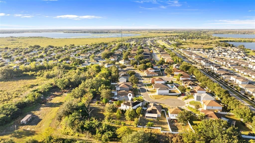 En Venta: $395,900 (4 camas, 2 baños, 3628 Pies cuadrados)