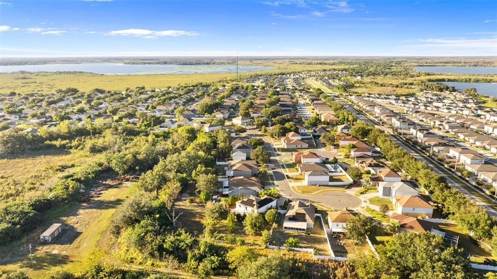 En Venta: $395,900 (4 camas, 2 baños, 3628 Pies cuadrados)