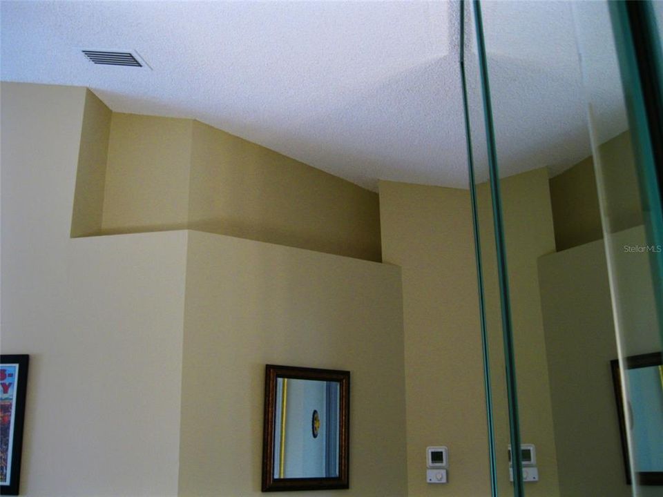 На продажу: $325,000 (2 спален, 2 ванн, 1292 Квадратных фут)