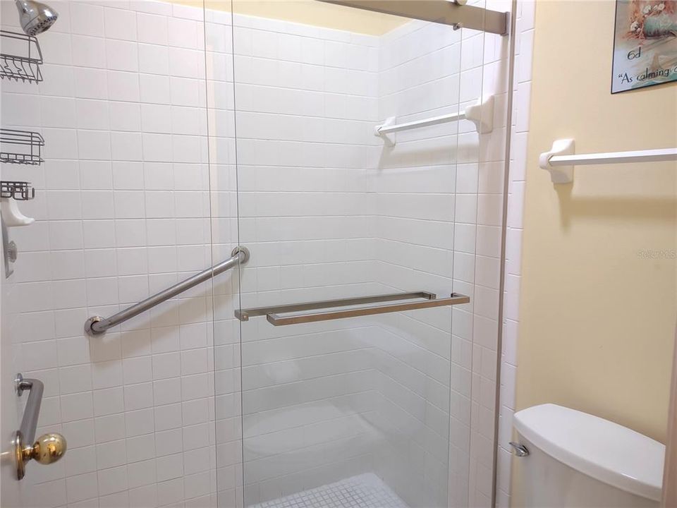 На продажу: $325,000 (2 спален, 2 ванн, 1292 Квадратных фут)