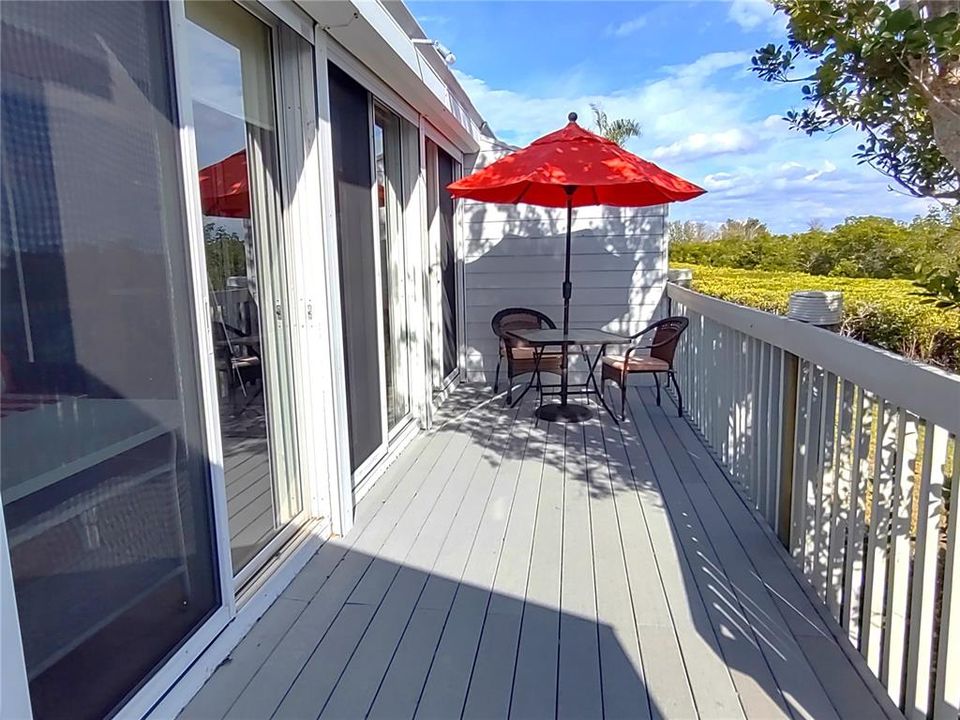 На продажу: $325,000 (2 спален, 2 ванн, 1292 Квадратных фут)