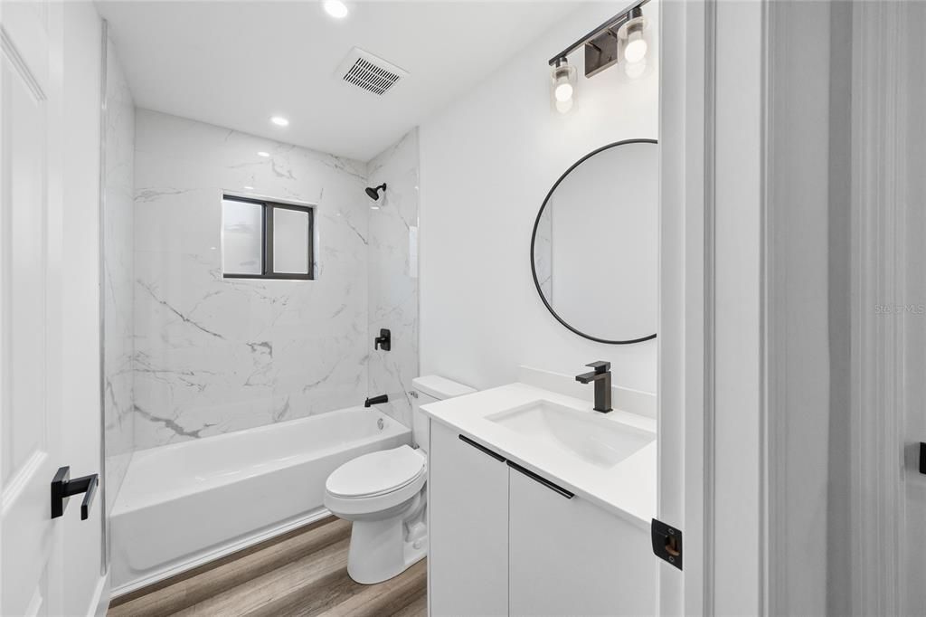 For Sale: $375,000 (3 beds, 2 baths, 1521 Square Feet)