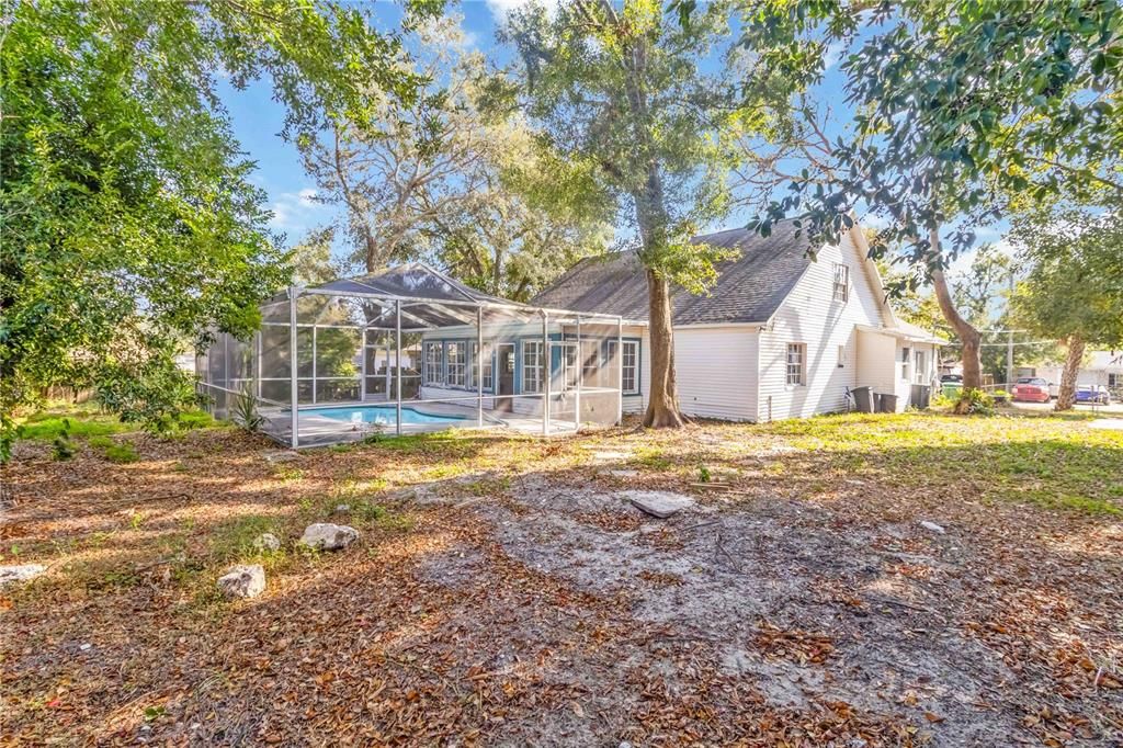 En Venta: $450,000 (5 camas, 3 baños, 2286 Pies cuadrados)