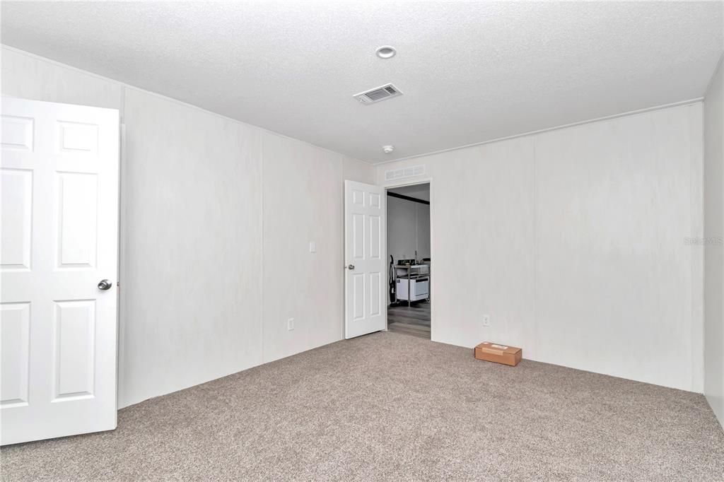 En Venta: $339,000 (5 camas, 3 baños, 2132 Pies cuadrados)