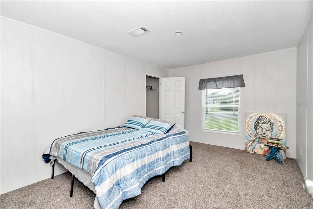 En Venta: $339,000 (5 camas, 3 baños, 2132 Pies cuadrados)