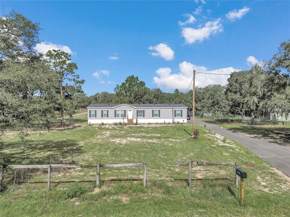 En Venta: $339,000 (5 camas, 3 baños, 2132 Pies cuadrados)