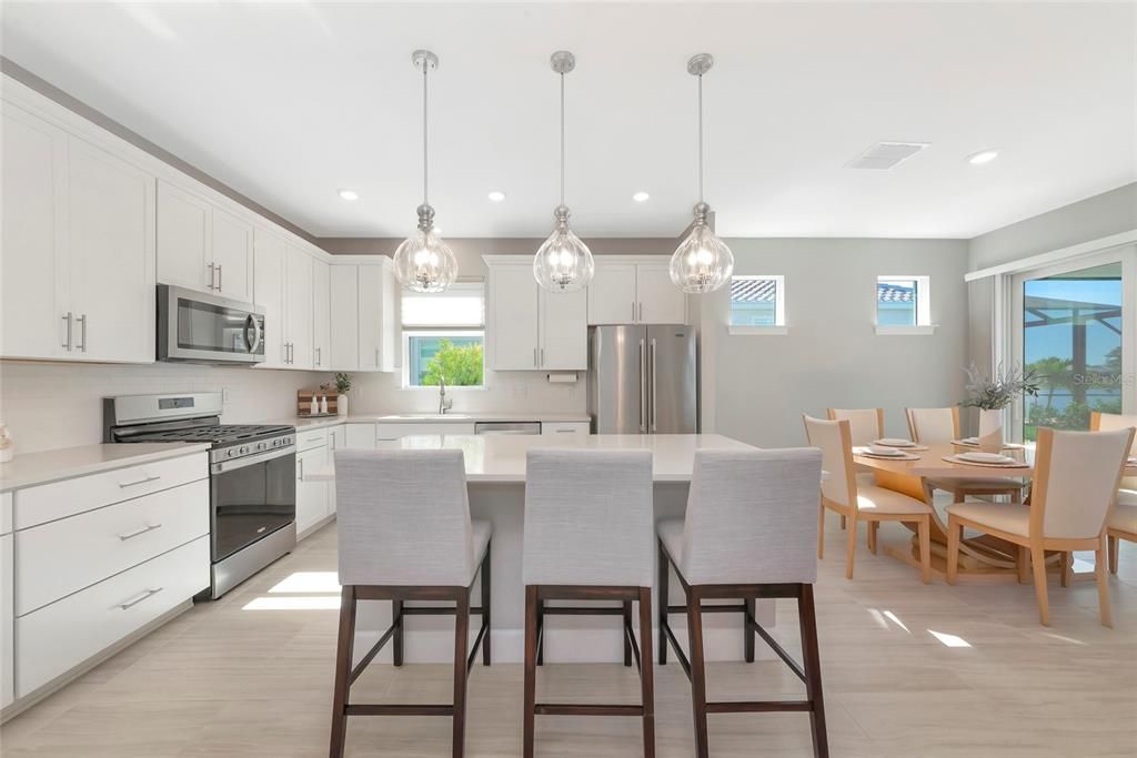 На продажу: $574,000 (2 спален, 2 ванн, 1687 Квадратных фут)