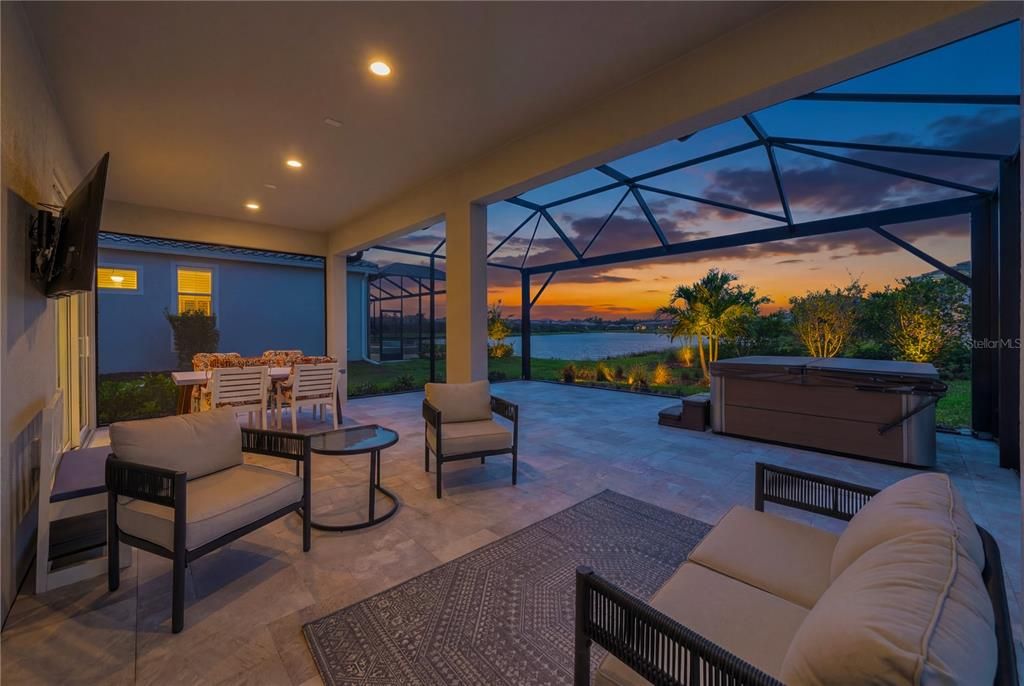 На продажу: $574,000 (2 спален, 2 ванн, 1687 Квадратных фут)