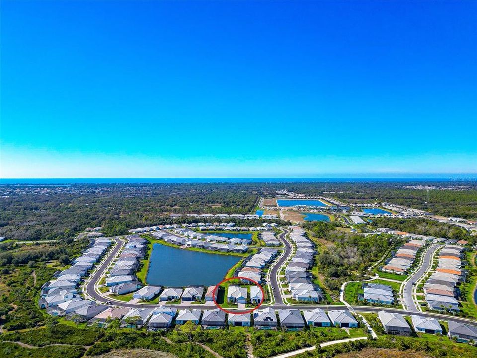 На продажу: $574,000 (2 спален, 2 ванн, 1687 Квадратных фут)