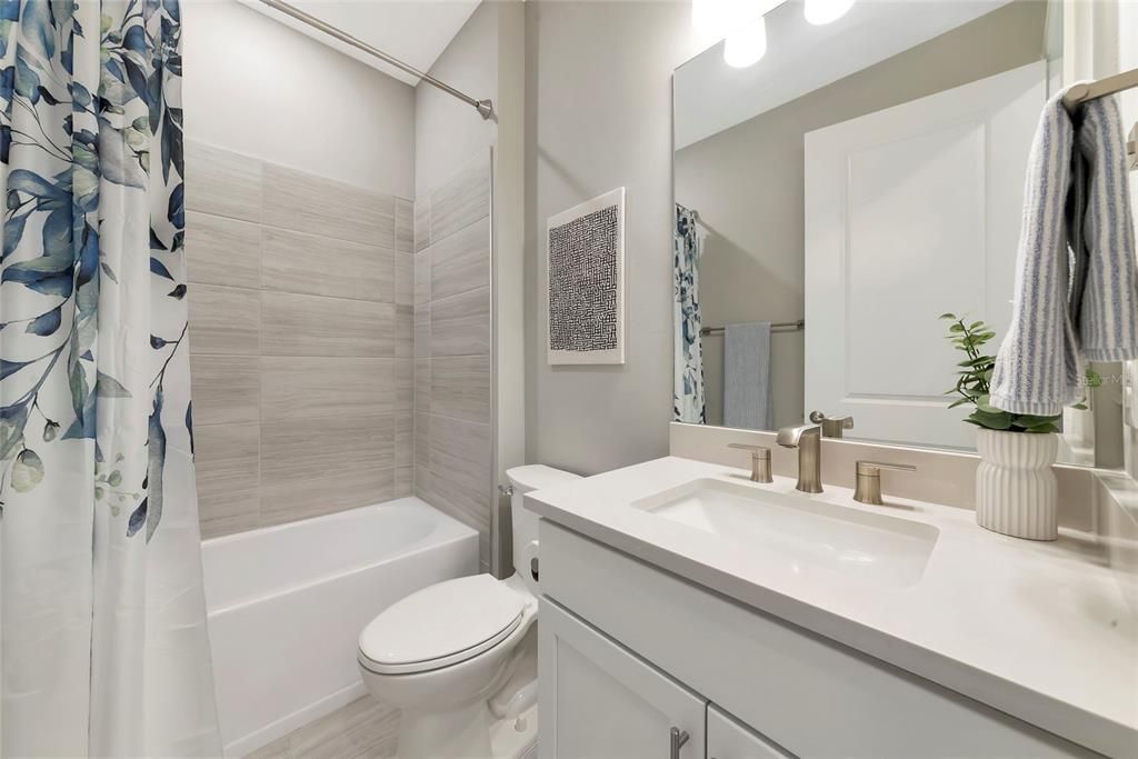 На продажу: $574,000 (2 спален, 2 ванн, 1687 Квадратных фут)