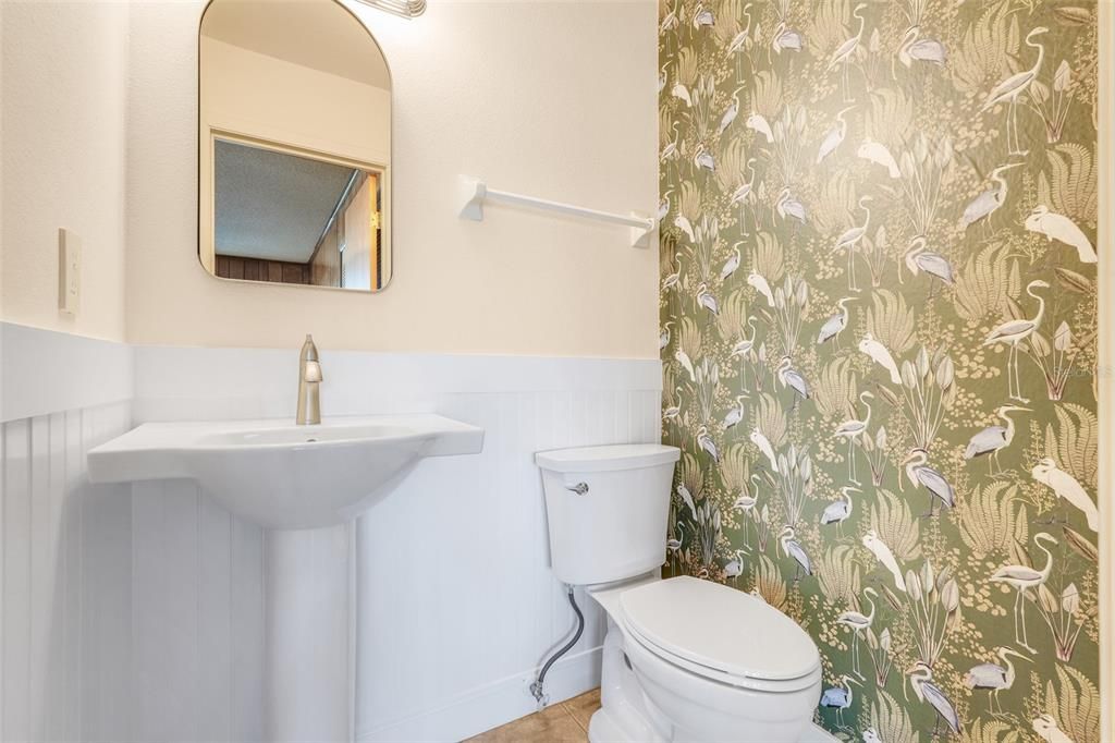 For Sale: $689,000 (3 beds, 2 baths, 1554 Square Feet)