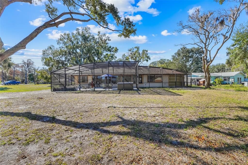 For Sale: $689,000 (3 beds, 2 baths, 1554 Square Feet)