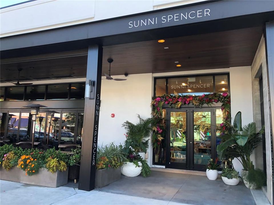 For Rent: $4,300 (2 beds, 2 baths, 1186 Square Feet)