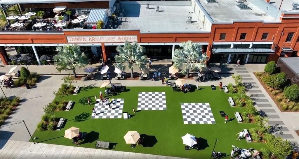 For Rent: $4,300 (2 beds, 2 baths, 1186 Square Feet)