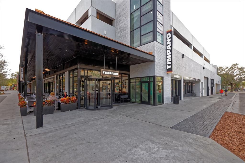 For Rent: $4,300 (2 beds, 2 baths, 1186 Square Feet)