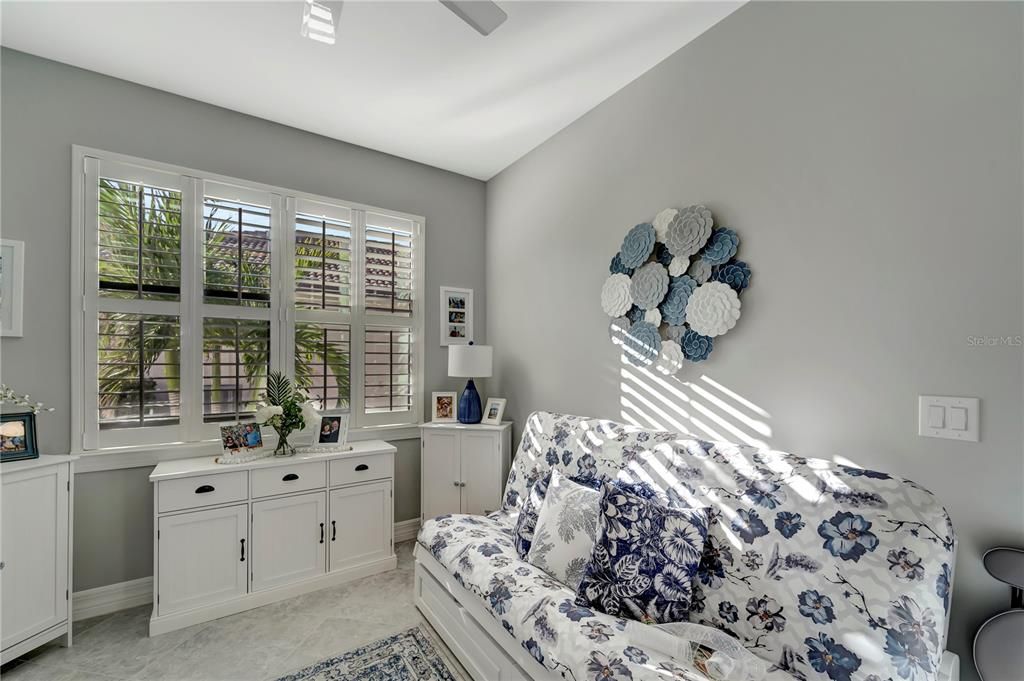 For Sale: $539,000 (3 beds, 2 baths, 1673 Square Feet)