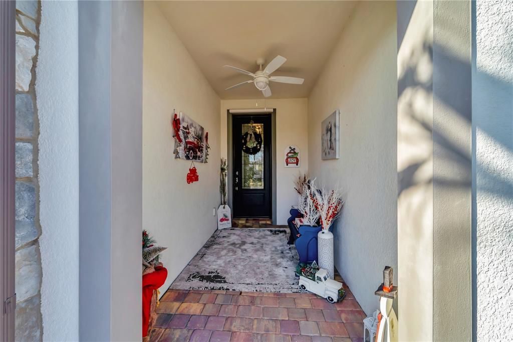 For Sale: $539,000 (3 beds, 2 baths, 1673 Square Feet)