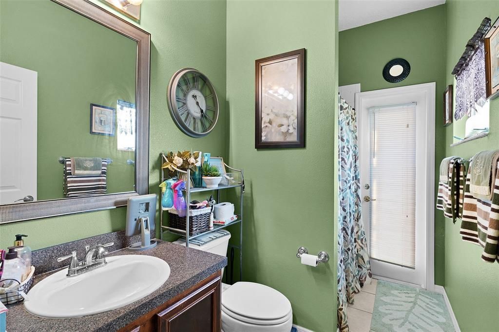 For Sale: $499,900 (4 beds, 3 baths, 2454 Square Feet)