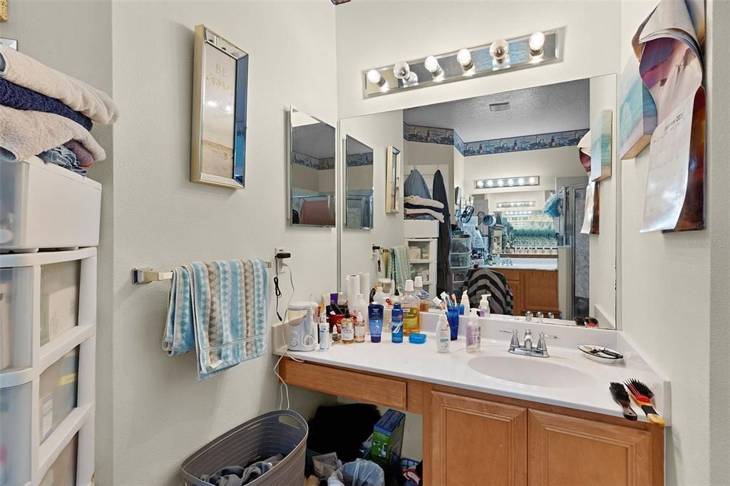 For Sale: $499,900 (4 beds, 3 baths, 2454 Square Feet)