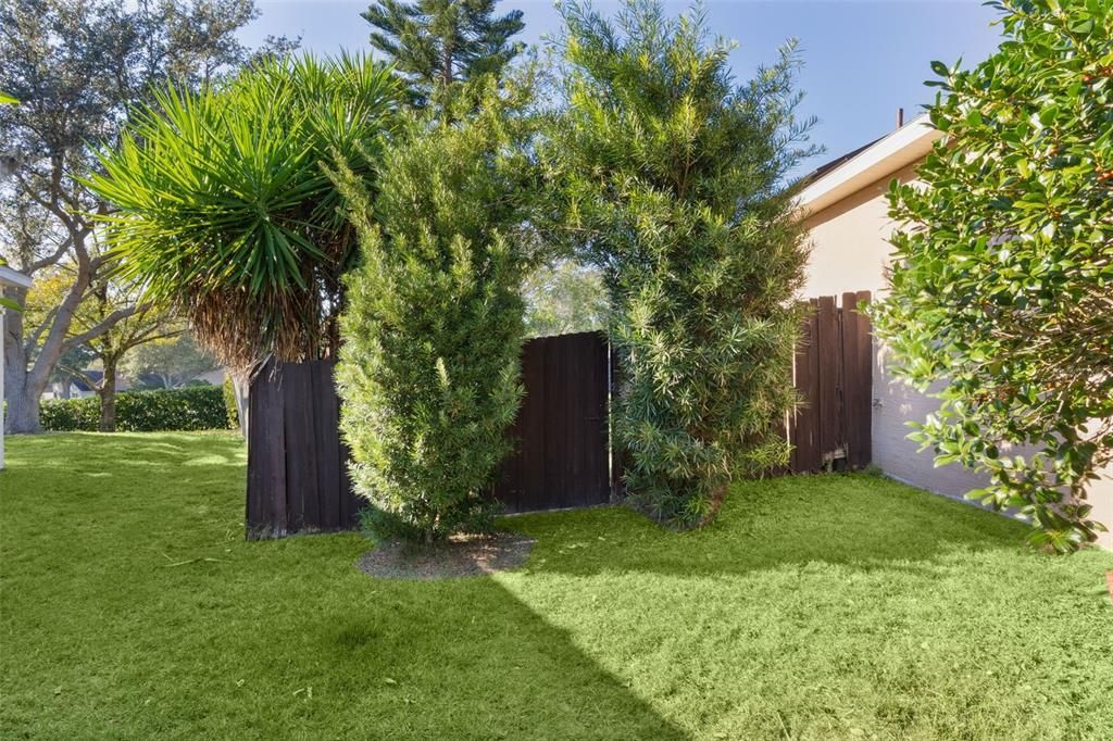 For Sale: $499,900 (4 beds, 3 baths, 2454 Square Feet)