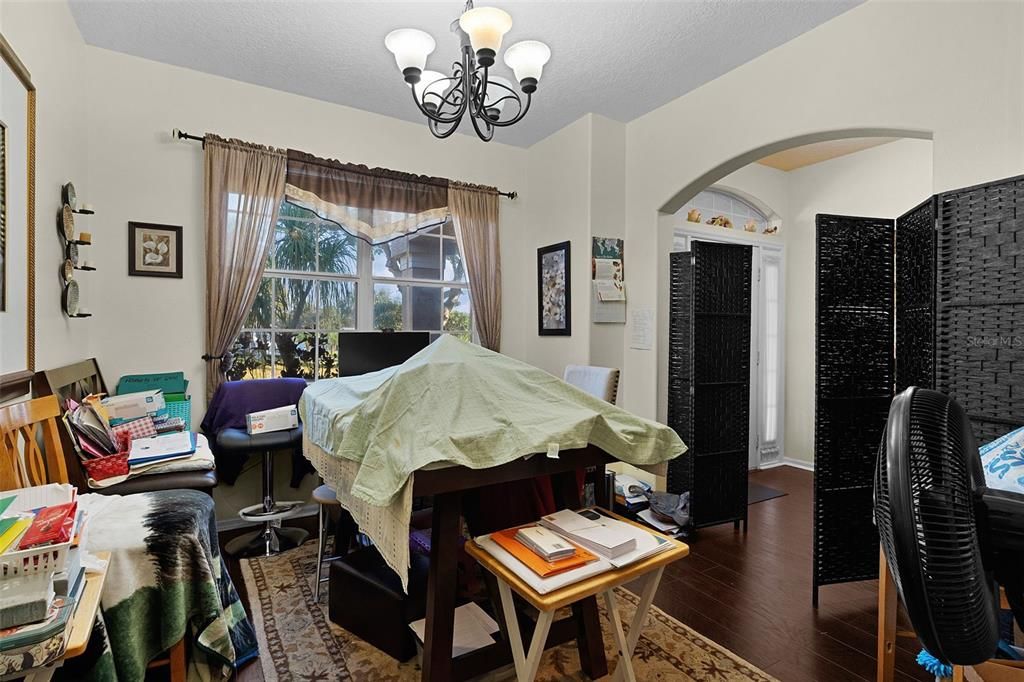 For Sale: $499,900 (4 beds, 3 baths, 2454 Square Feet)