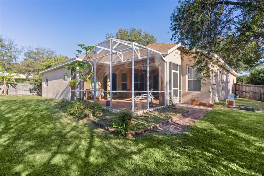 For Sale: $499,900 (4 beds, 3 baths, 2454 Square Feet)