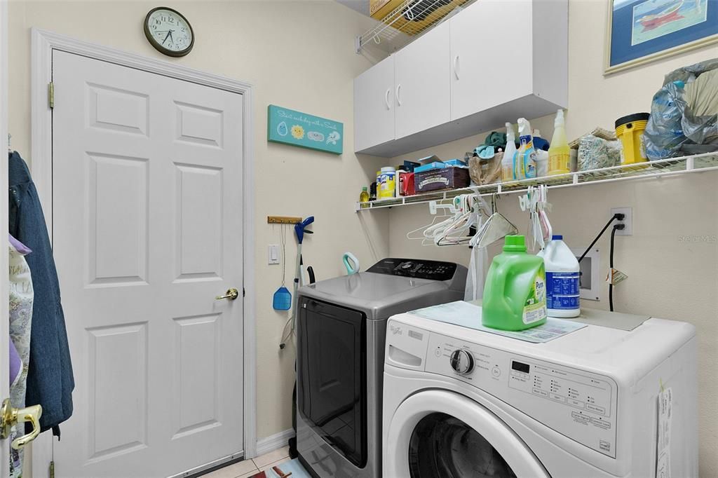 For Sale: $499,900 (4 beds, 3 baths, 2454 Square Feet)